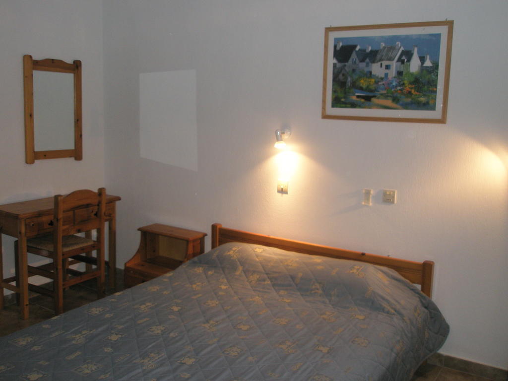 Guesthouse Christos Скопелос Екстериор снимка